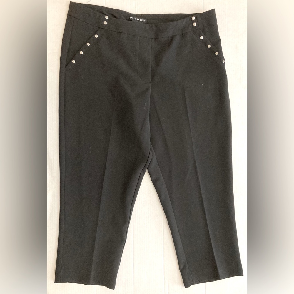 Zac and Rachel Black Capri slacks size 10